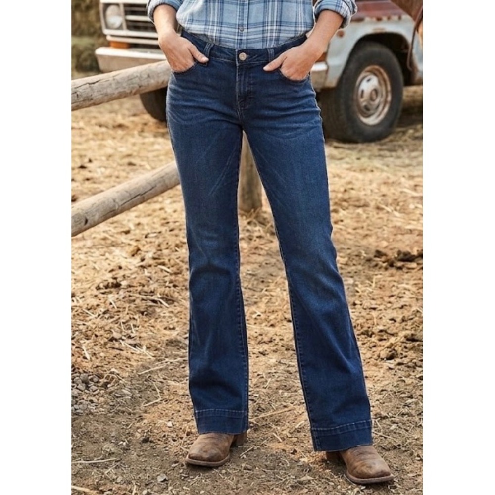 Wrangler Retro Dark Wash Bootcut Jeans Pink Stitching 09MWWAB 9/10 x 32